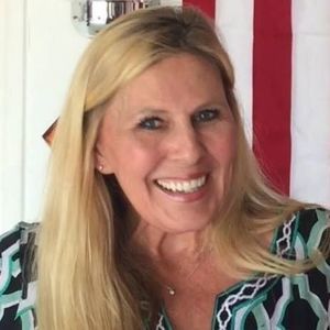 Meet your Posher, Laura johnson